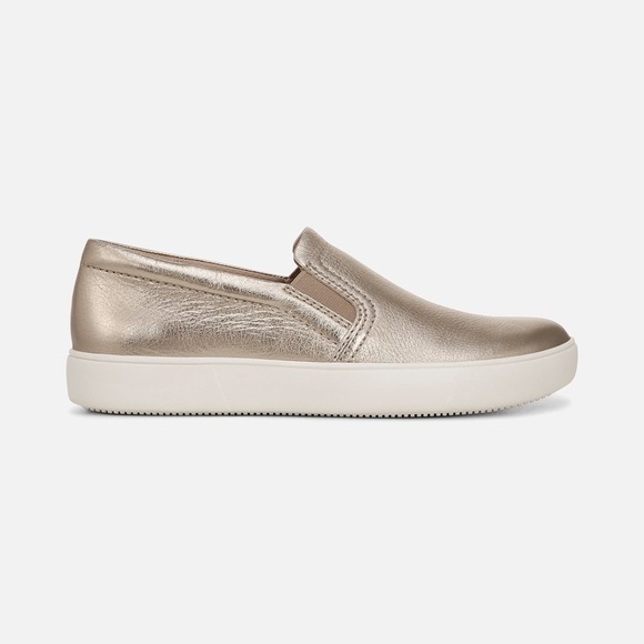 MARIANNE SLIP ON SNEAKER - Picture 2 of 12
